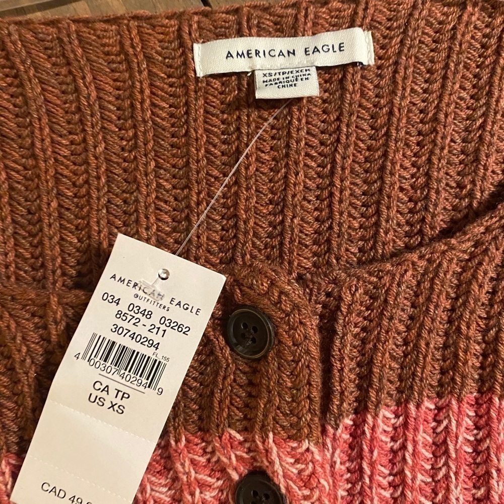 Cropped sweater - Picture 2 of 2